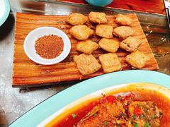 -阿鹏故事云南野生菌火锅(人民路店)