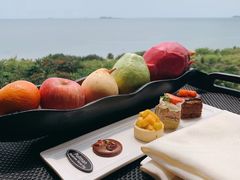 -三亚湾海居铂尔曼度假酒店