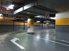 -日月光中心-停车场