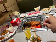 -海底捞火锅(世豪广场店)