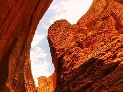 -天山神秘大峡谷