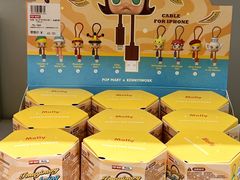 -泡泡玛特POPMART(金安国际购物中心店)