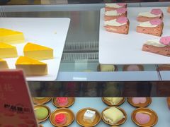 -牛YO寿喜烧·铁板烧和牛火锅自助(市府恒隆店)