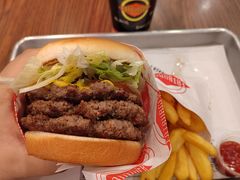 -FATBURGER 特富客汉堡(外交公寓店)