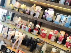 零售区-星巴克臻选(湖滨道店)