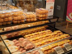 面包甜点陈列柜-盒马鲜生(昆城店)