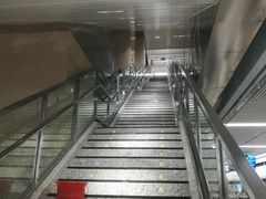 -铁西广场(地铁站)