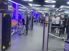 -宝德龙游泳健身