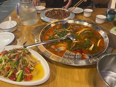 -茅台镇网红溶洞餐厅·茅帮菜馆