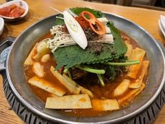 -喇喇排骨火锅·传统韩式脊骨汤(望京西园总店)