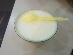 -南宁市连升风味小吃店