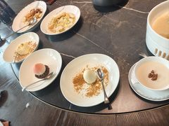 -虹潮荟·餐桌上的美食地理(太阳宫店)