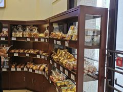 -红宝石·鲜奶小方·海派西点房(联洋店)