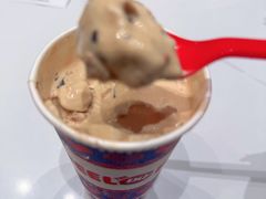 -DQ·蛋糕·冰淇淋(大宁国际商业广场店)