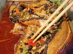 -路边边.炒菜烧烤.音乐餐厅(良乡长虹店)