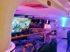 -巴特餐饮6加1音乐餐吧·新疆菜