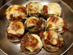 芝士焗肉酱口蘑-食间牛排(重庆路万达店)
