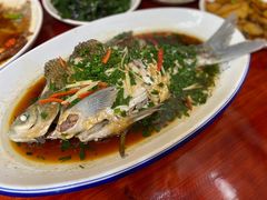 -芦茨金富饭庄·25年老字号·专做稻草鸡