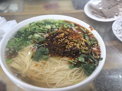-陇上全荟兰州传统牛肉面(延吉路店)