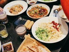 -一楼食业·食惠一楼