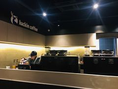 -瑞幸咖啡(新世界中心店)