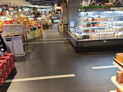-Olé精品超市(沈阳万象城店)