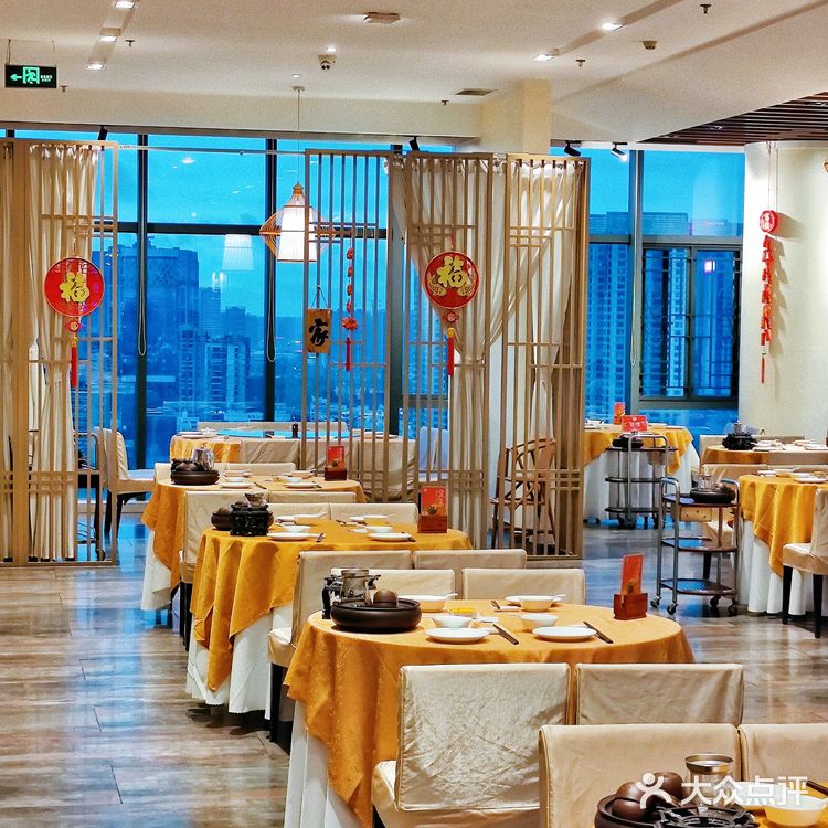 高空之下的美食之旅 品味素食新境界