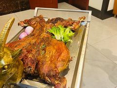-壹号院音乐餐厅•烤全羊•新疆菜(浐灞店)