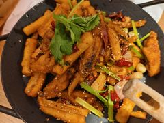 -川堂风·跷脚牛肉·乐山爆炒(宝山日月光店)