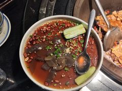 -挂旗柴锅鸡(蚌山区嘉年华店)