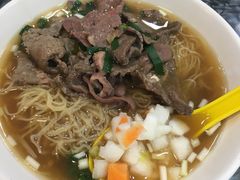 牛三星粉-燊意布拉肠云吞面(中山四路店)