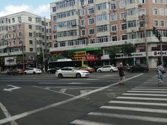 -双宝铁饭盒(南十四店)