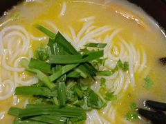 -妈妈故事米线(市府恒隆店)