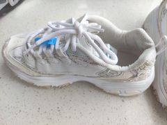 -UY优壹洗护·洗衣·洗鞋·奢侈品养护