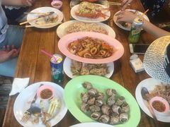 -拉威海鲜市场