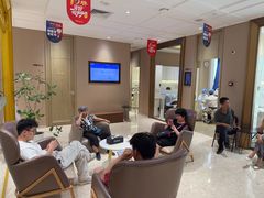 -柏乐口腔医院·舒适化无痛种植牙中心(东盟商务区院)