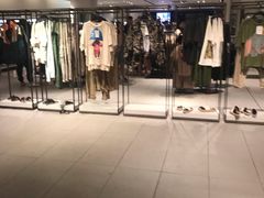 -ZARA(红谷滩万达店)