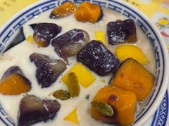 -广信牛奶甜品世家(台东店)