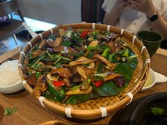 -云海肴·汽锅鸡·云南菜(天山百盛优客店)