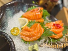 -山川小町·极番烧肉(新地假日广场店)