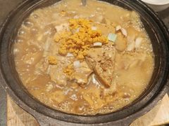 -五谷丰登农家院·地道胶东菜·海鲜烧烤(威海店)
