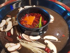-三江两海老火锅(北京首店)