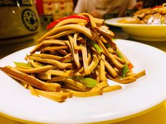 -缪氏川菜(丰盛町店)