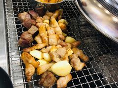 -肉甲韩国木炭烤肉(新壹街1店)