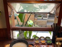 -银米·云南传统过桥米线(双廊黑金冠店)