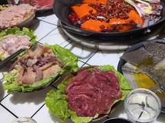 -扎起市井老火锅(乐山总店)