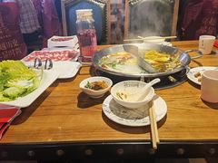 -红牌美蛙鱼头火锅(万辉国际广场店)
