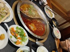-沸炉重庆老火锅(军事博物馆店)