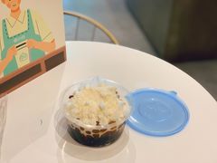 招牌烧仙草-徐小包(黎阳in巷店)