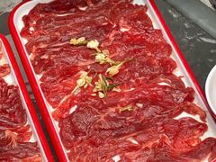-毛辣果·贵州红酸汤牛肉火锅(西单店)